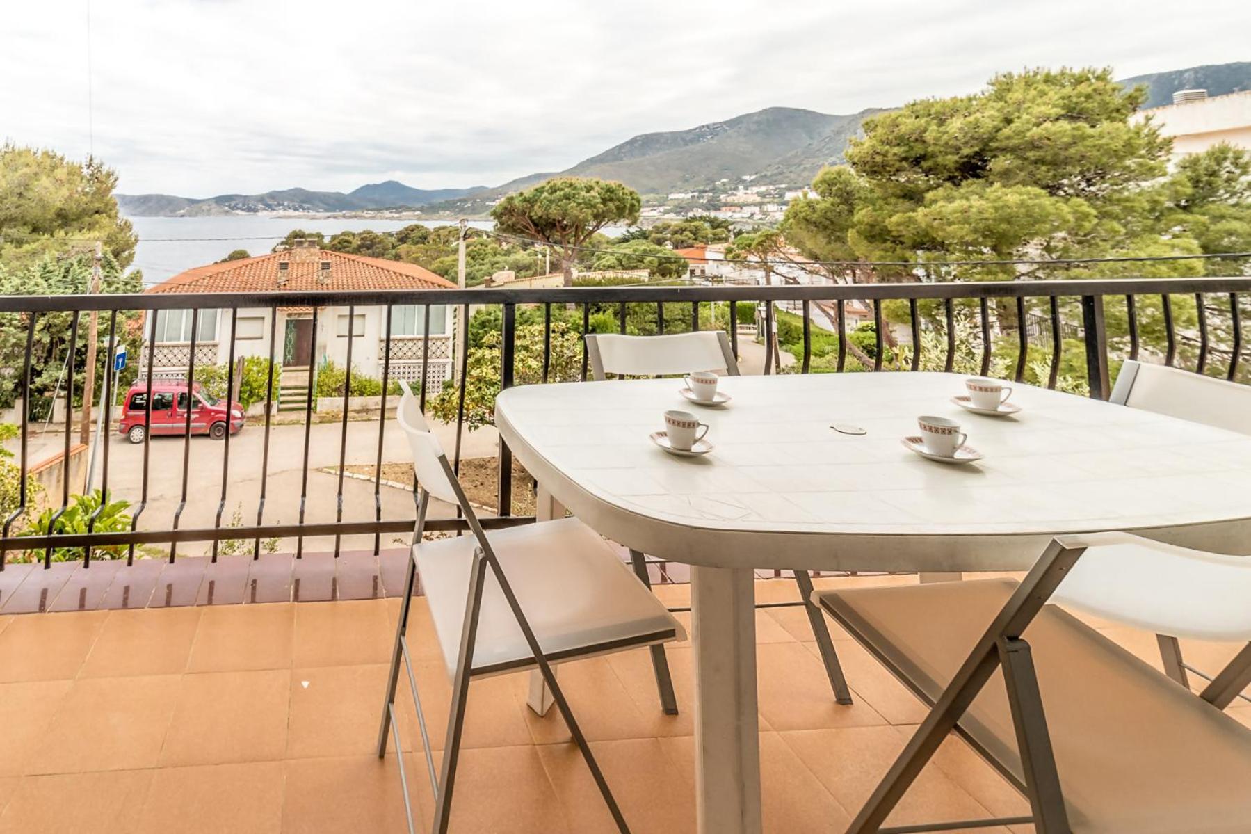 Carboneras 45 Apartamento Con Terraza Girona Eksteriør bilde